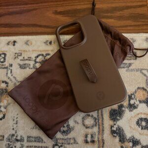 BNWT Loopy Case for iPhone 16 Pro – Espresso Brown Grip Case | Brand New